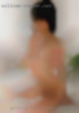 Getting horny your wife sexually daring from Evart.