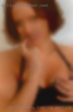 Girls horny looking sucking women breasts in Ayr.