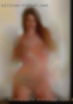 Middle wife share age nude amateurs.